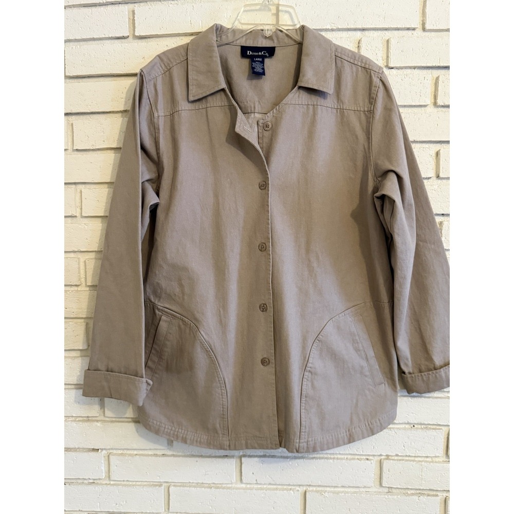Denim & Co. Tan Denim Jacket with Pockets & Floral Embroidery on back Size Large